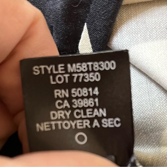 Tahari Navy Blue and White Floral Stretch Cotton Pencil Skirt 6 - Picture 6 of 6